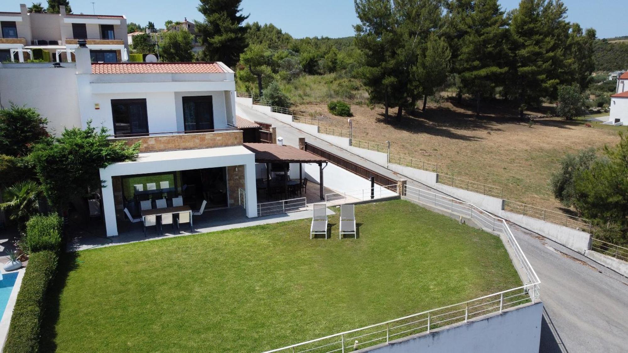 Villa Rossa Hanioti Exterior photo